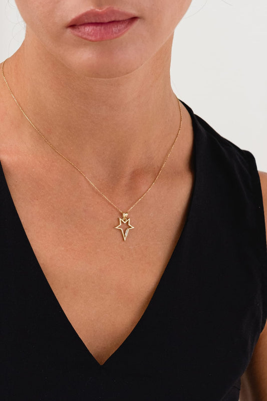 14 Ayar Asimetrik Yıldız Tasarım Altın Kolye