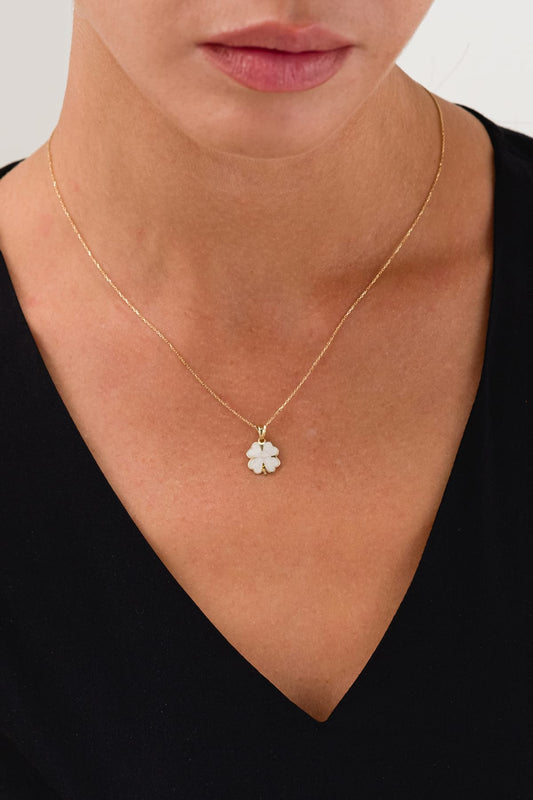 14 Ayar Beyaz Mineli Yonca Altın Kolye