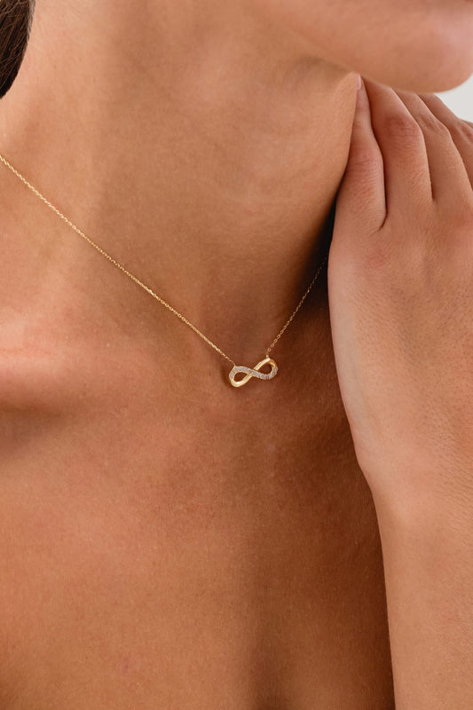 14 Ayar Sonsuzluk Motif Altın Kolye