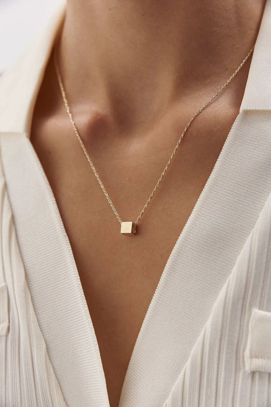 14K Gold Rope Chain Cube Necklace