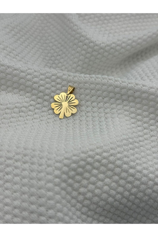 14K Gold Clover Pendant