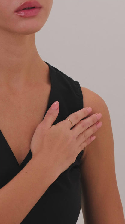 14 Ayar Pembe Taşlı Çıtır Altın Yüzük