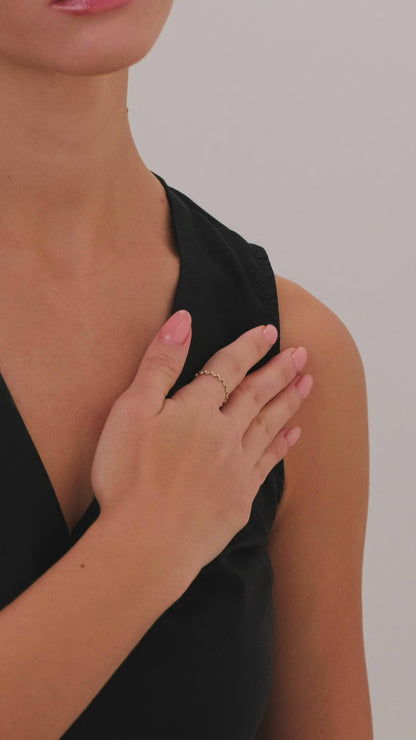 14 Ayar Sıralı Taşlı Çıtır Altın Yüzük