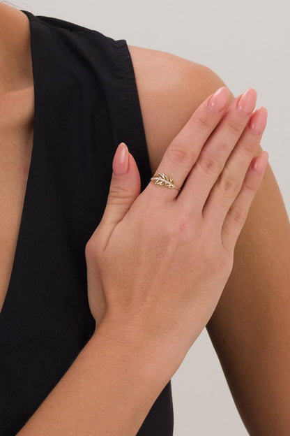 14 Ayar Kanat Tasarım Taşlı Çıtır Altın Yüzük