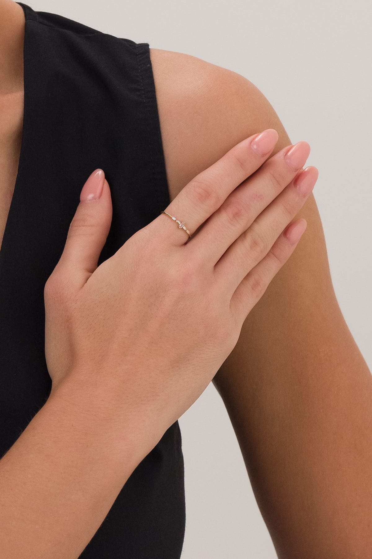 14 Ayar Pembe Taşlı Çıtır Altın Yüzük