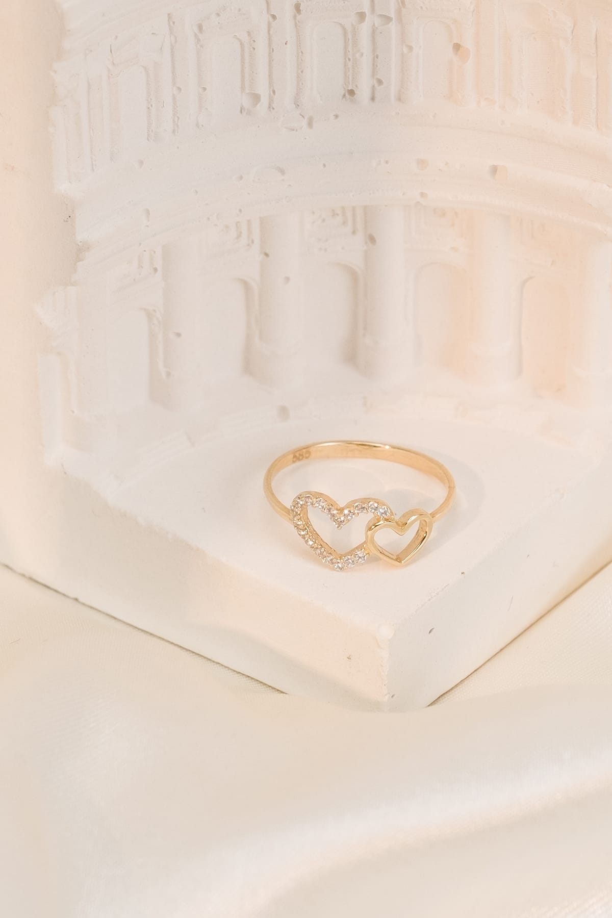 14 Ayar Kalpli Çıtır Altın Yüzük